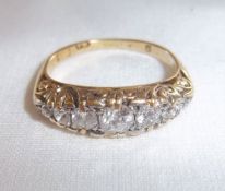 Vict. 18ct gold 7 stone diamond ring