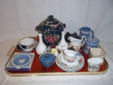 Sel. dec. ceramics inc. Royal Worcester, Wedgwood etc.