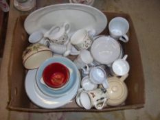 Part dinner service, dishes, mugs etc.