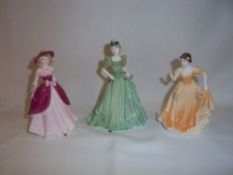 3 sm. Coalport figurines 'Debutante of the Year 1995 Rose Ball', 'Endless Love' & 'Stella'