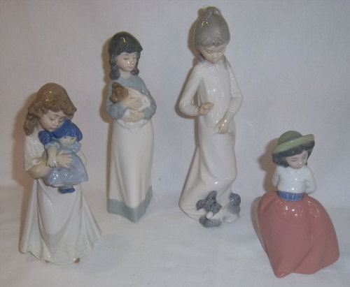 4 Nao girl figurines