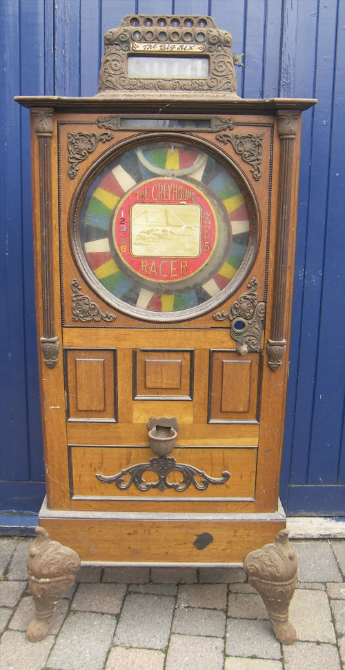 "The Big Six Greyhound Racer" vintage slot machine