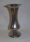 Silver vase with flared rim Birm. 1918 ht approx. 18cm