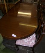 Geo. style mah. extending pedestal table and set 4 Vict. chairs