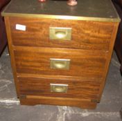 Campaign style sm. 3 drawer chest