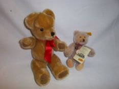 Sm. Merrythought golden plush teddy bear & Steiff miniature `Teddy Baby`