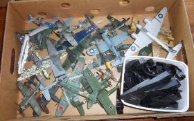 Lg. sel. die cast aeroplanes inc. Messerschmitt Me 262B, Focke-Wulf, Gloster Meteor, de Havilland