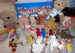 Sel. soft toys, inc. wood wool rabbit & dog, felt clown puppet etc.