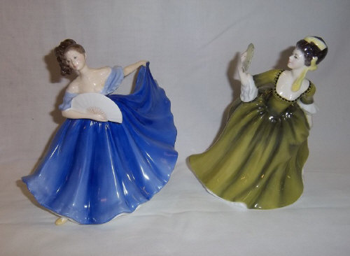2 Royal Doulton figurines 'Elaine' HN2791 & 'Simone' HN2378