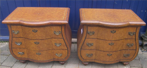 Pr. small wicker bedside chests of drawers