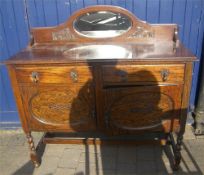 Mirror back sideboard