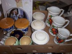 Sel. storage jars, collectors plates, graduating jugs etc.