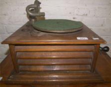 Gramophone with sel. 78RPM records