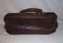 Leather Gladstone bag