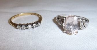 18ct gold 5 stone diamond chip ring & 9ct gold dress ring