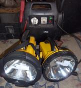 Battery charger & 2 rechargeable torches