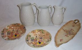 Pr relief moulded graduated jugs & 1 other, Crown Devon Fieldings tray dish & pr earthenware plates