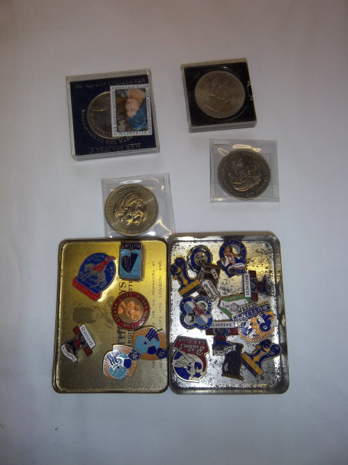 Sel. 1950s Butlins badges & sel. coins