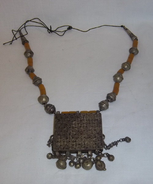 Continental necklace