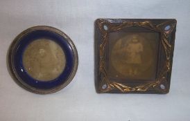 Sm. circular silver & ceramic photograph frame & sm. wooden photograph frame with Art Nouveau dec.