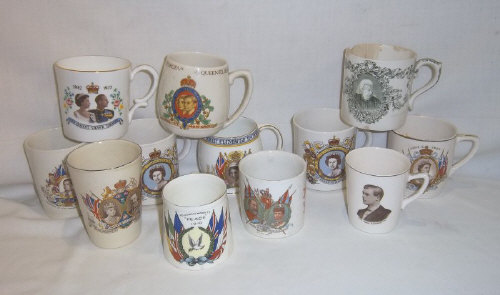Sel. Commemorative mugs