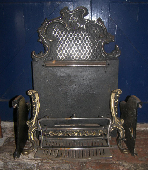 Cast iron fire grate