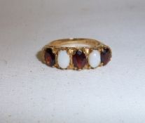 9ct gold garnet & opal 5 stone ring