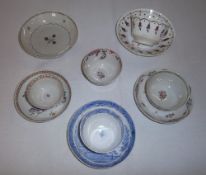 Sel. 18th c. porcelain teabowls & saucers & cup and saucer