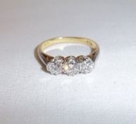 18ct gold 3 stone diamond ring approx. 0.29ct