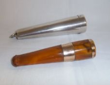 Silver cheroot holder case Chester 1906 & amber cheroot holder with gold-plated banding