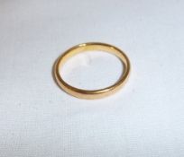 22ct gold wedding band wt approx. 1.9g