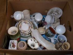 Sel. decorative teaware etc.