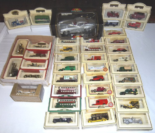 Sel. die cast vehicles mainly "Days Gone"