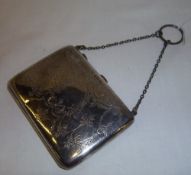 Sm. silver purse with floral bow dec. Birm. 1919