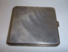 Silver cigarette case with engine turned dec. Lon. 1928