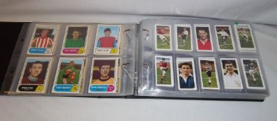 Album cigarette/trade cards inc. Dickson Orde `Footballers` Daily Sketch `World Cup Footballers`