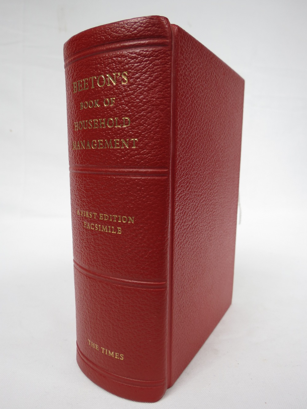 Isabella Beeton. Mrs Beeton`s Book of Household Management. A very smart first edition facsimile