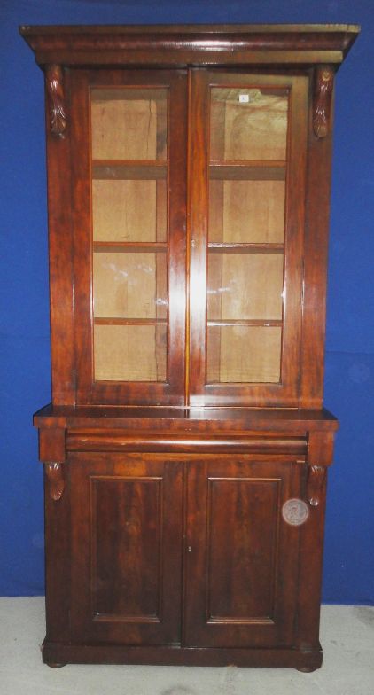 Mid C19th Mahogany 2 Door Chiffonier Bookcase on plinth base, pair panelled doors with lappet