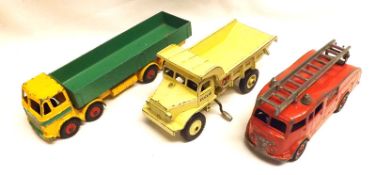 DINKY TOYS (SUPERTOYS) NOS 934, 955 AND 965, three Supertoys Commercials including 934 Leyland