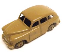 DINKY TOYS NO 40E, a good Fawn 1st type Standard Vanguard Saloon, no box