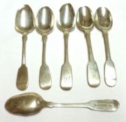 A Mixed of six various assorted George III and Victorian Fiddle pattern Teaspoons, weight approx 4