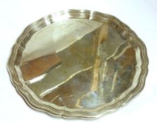 A George V Tray with moulded edge and plain centre, 10” diameter, London 1918, Makers Mark CB&S,