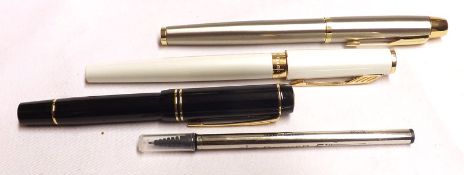 A Mixed Lot: a Parker Duofold Fountain Pen; plus two other Parker Pens and Refills
