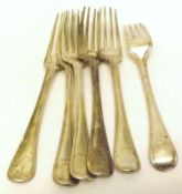 A set of six Victorian Dessert Forks, Old English Military Thread pattern, London 1866, weight