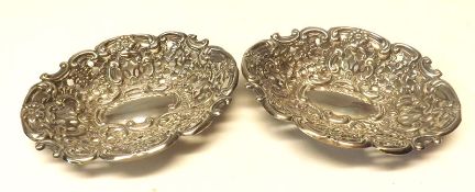 A pair of small shaped oval Bon-Bon Dishes with pierced foliate decoration, Birmingham 1875,