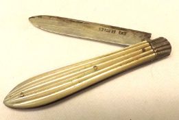 An Edward VII Silver Blade and Mother-of-Pearl Handled Folding Fruit Knife, Sheffield 1936