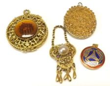 A Mixed Lot of two large Gilt Metal Lockets, one circular and one oval; a further Circular Enamelled