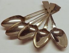 A set of five William IV Dessert Spoons, Fiddle pattern, London 1832, Maker JB and weighing