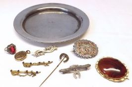 A Mixed Lot, including circular plated Decanter Stand, 5 ½” diameter; and small collection of