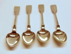 A set of four Victorian Teaspoons, Fiddle pattern, London 1921, Maker JLG and weighing approximately